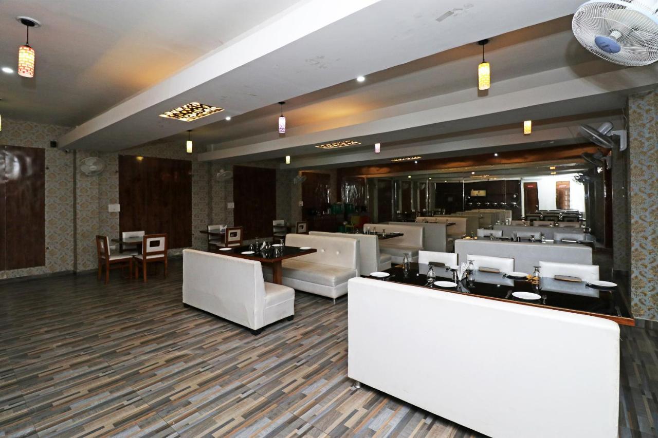 Oyo 24572 Express Inn Lucknow Luaran gambar