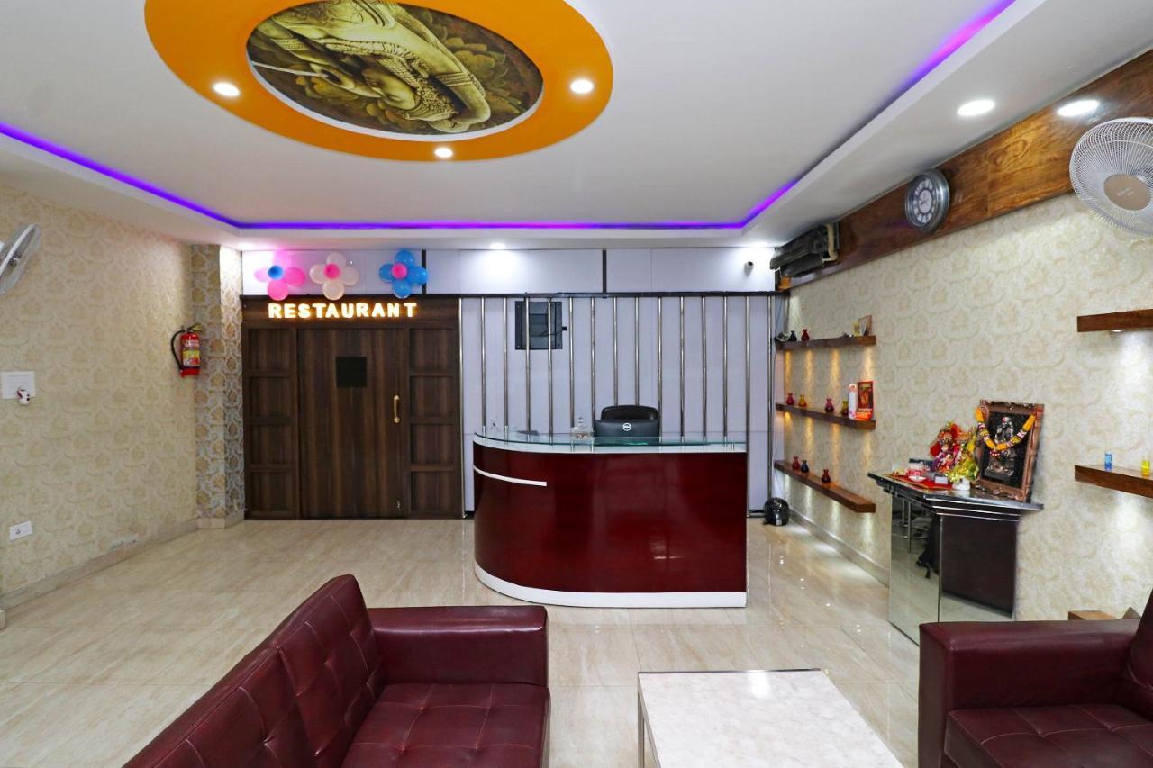 Oyo 24572 Express Inn Lucknow Luaran gambar